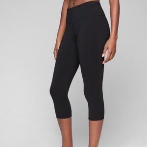 Athleta ~ Crop Legging